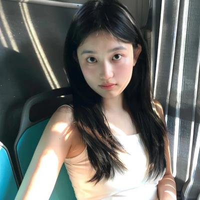 踮起脚尖靠近你